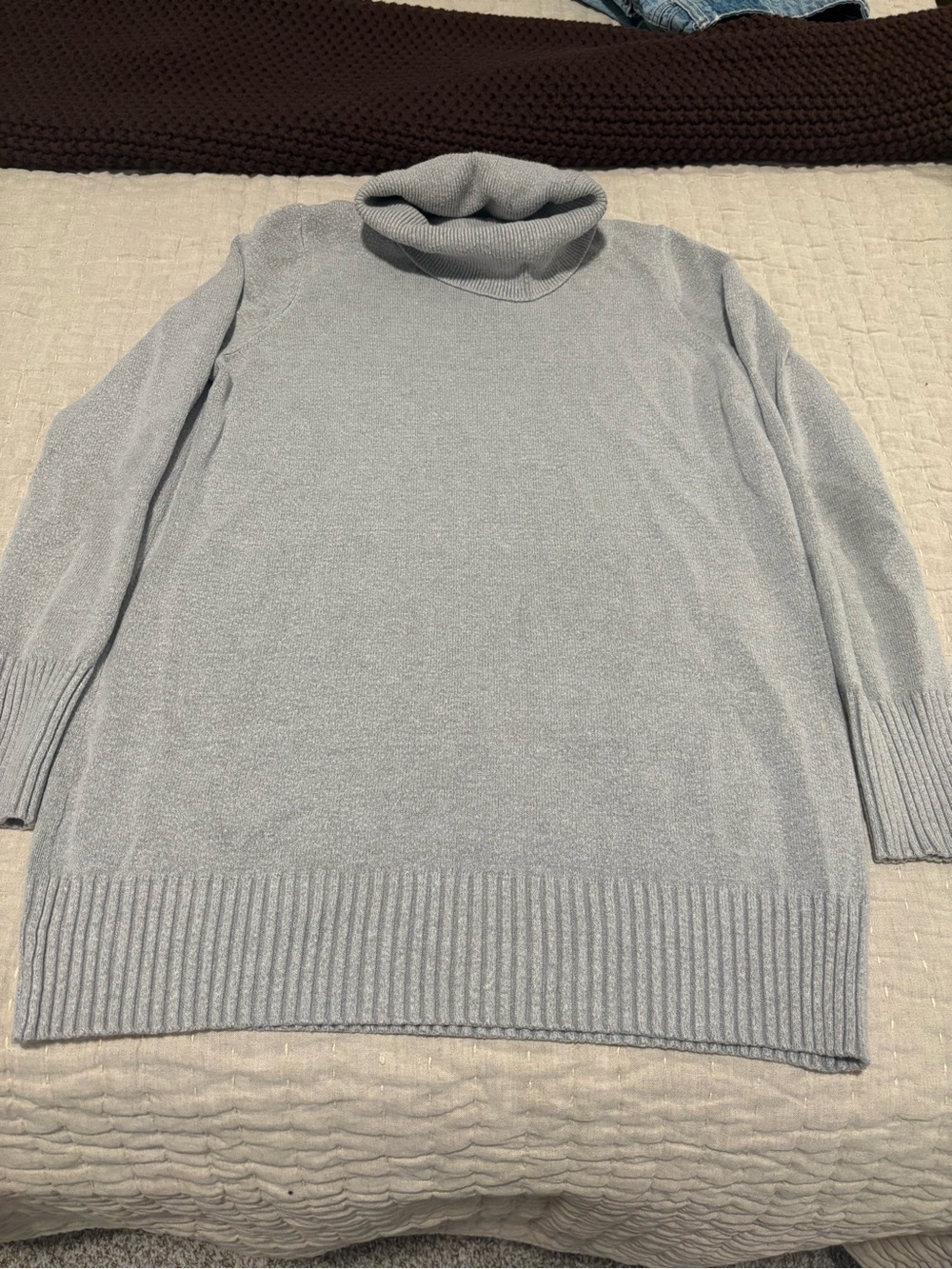 le chateau light gray Turtleneck Sweater
